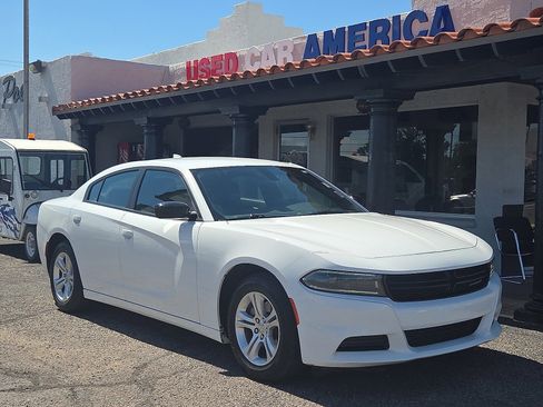 Used 2023 Dodge Charger SXT image 1