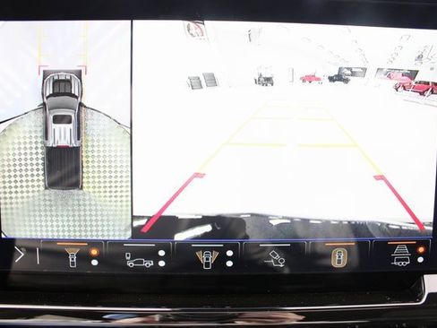 New 2026 Chevrolet Silverado 1500 ZR2 image 4