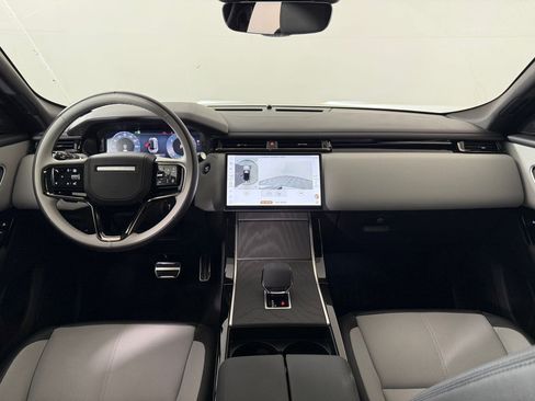 Used 2026 Land Rover Range Rover Velar Dynamic SE AWD/4WD image 16