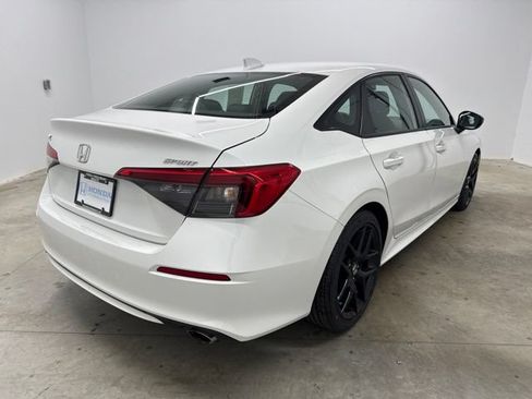 Used 2024 Honda Civic Sport image 5