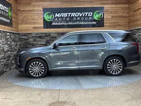 Used 2023 Hyundai Palisade Calligraphy w/ Cargo Package AWD/4WD image 7