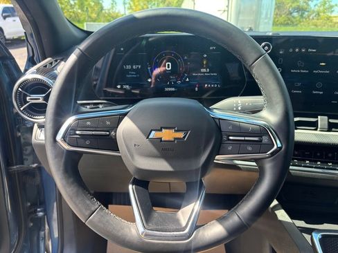 Used 2026 Chevrolet Equinox LT w/ Convenience Package II FWD image 13