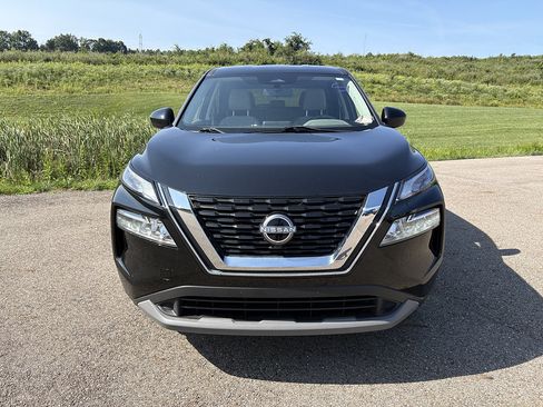 Used 2023 Nissan Rogue SV AWD/4WD image 8