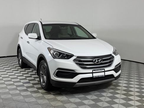 Used 2018 Hyundai Santa Fe Sport w/ Winter Weather Package FWD image 3