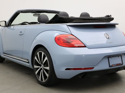 Used 2015 Volkswagen Beetle R-Line FWD image 4