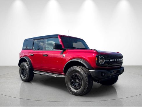 Used 2025 Ford Bronco Big Bend w/ Black Diamond Package AWD/4WD image 7