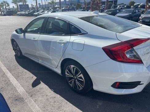 Used 2017 Honda Civic EX-L image 34