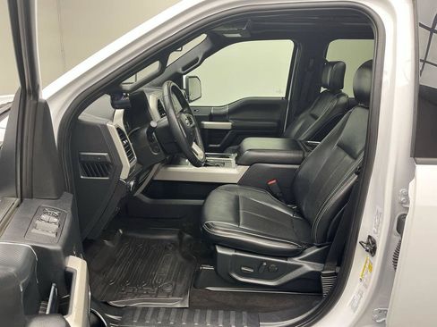 Used 2020 Ford F150 Lariat w/ Equipment Group 502A Luxury AWD/4WD image 3