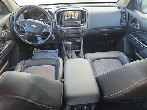 Used 2015 Chevrolet Colorado Z71 AWD/4WD image 9