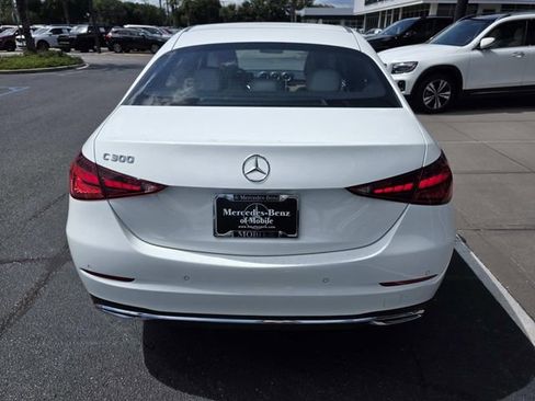 Used 2024 Mercedes-Benz C 300 Sedan image 7