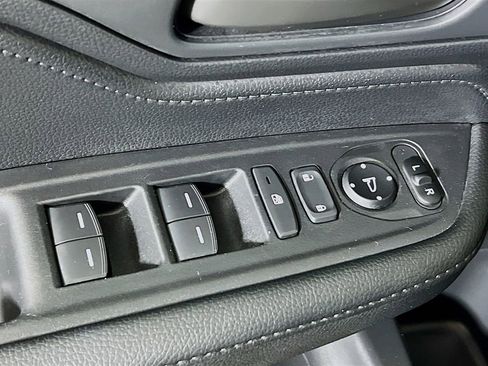 Used 2025 Honda Odyssey Sport-L image 16