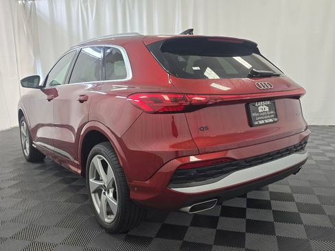 New 2025 Audi Q5 Premium Plus w/ Premium Plus image 4