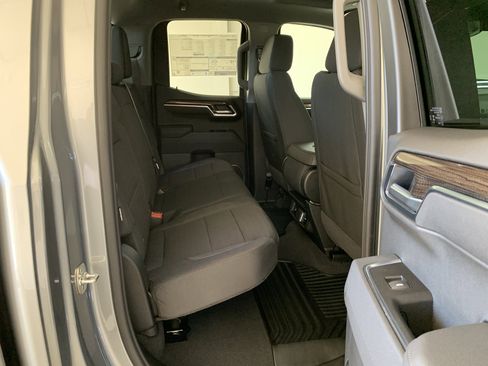 New 2026 Chevrolet Silverado 1500 LT image 37