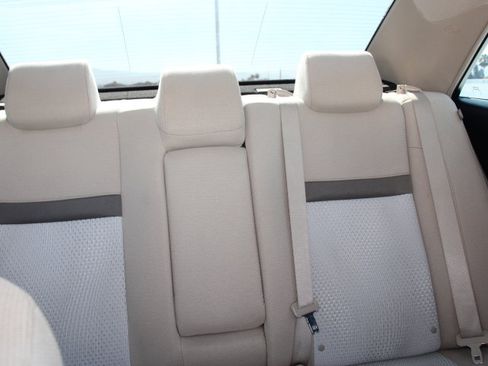 Used 2012 Toyota Camry LE FWD image 21