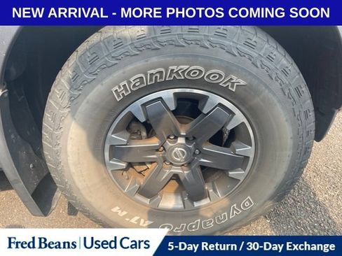 Used 2020 Nissan Frontier PRO-4X w/ Pro-4x Utility Package AWD/4WD image 14