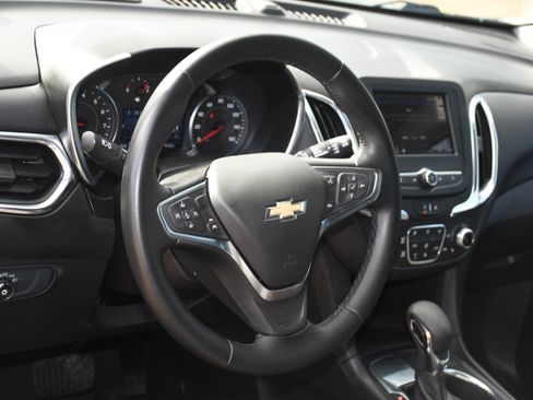 Used 2024 Chevrolet Equinox LT image 8