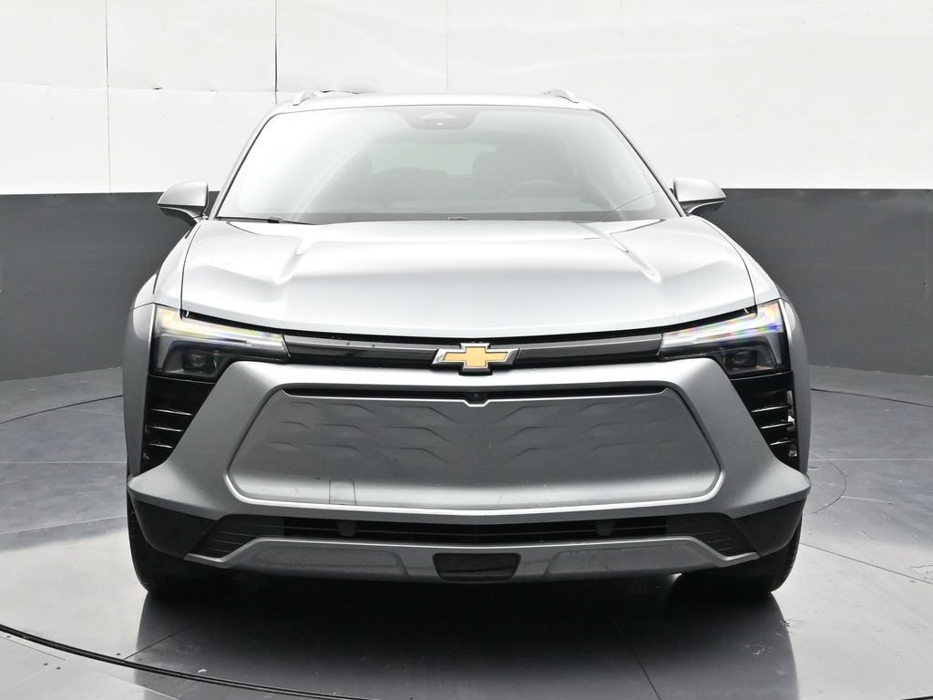 Used 2024 Chevrolet Blazer EV LT AWD/4WD image 8