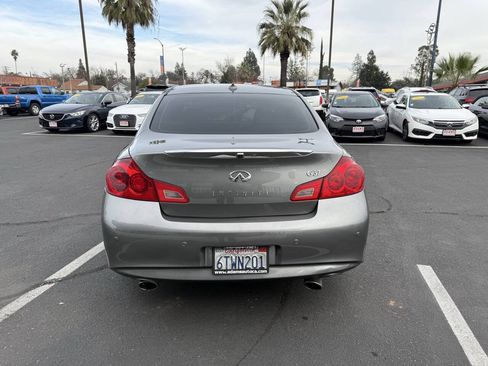 Used 2011 INFINITI G37 Journey w/ Premium Pkg RWD image 4