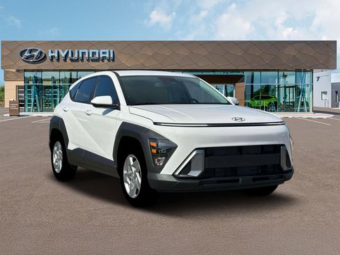 New 2026 Hyundai Kona SE FWD image 11
