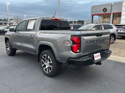 Used 2023 Chevrolet Colorado Z71 w/ Z71 Convenience Package 2