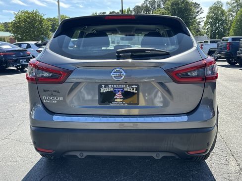 Used 2020 Nissan Rogue Sport S FWD image 6