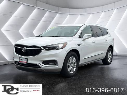 Used 2018 Buick Enclave Premium w/ LPO, Hit The Road Package AWD/4WD image 1
