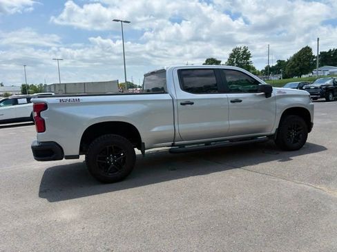 Used 2021 Chevrolet Silverado 1500 Custom Trail Boss AWD/4WD image 6