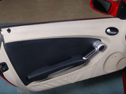 Used 2005 Mercedes-Benz SLK 350 w/ Entertainment Pkg image 42
