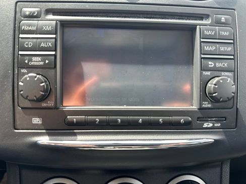 Used 2012 Nissan Rogue SL AWD/4WD image 21