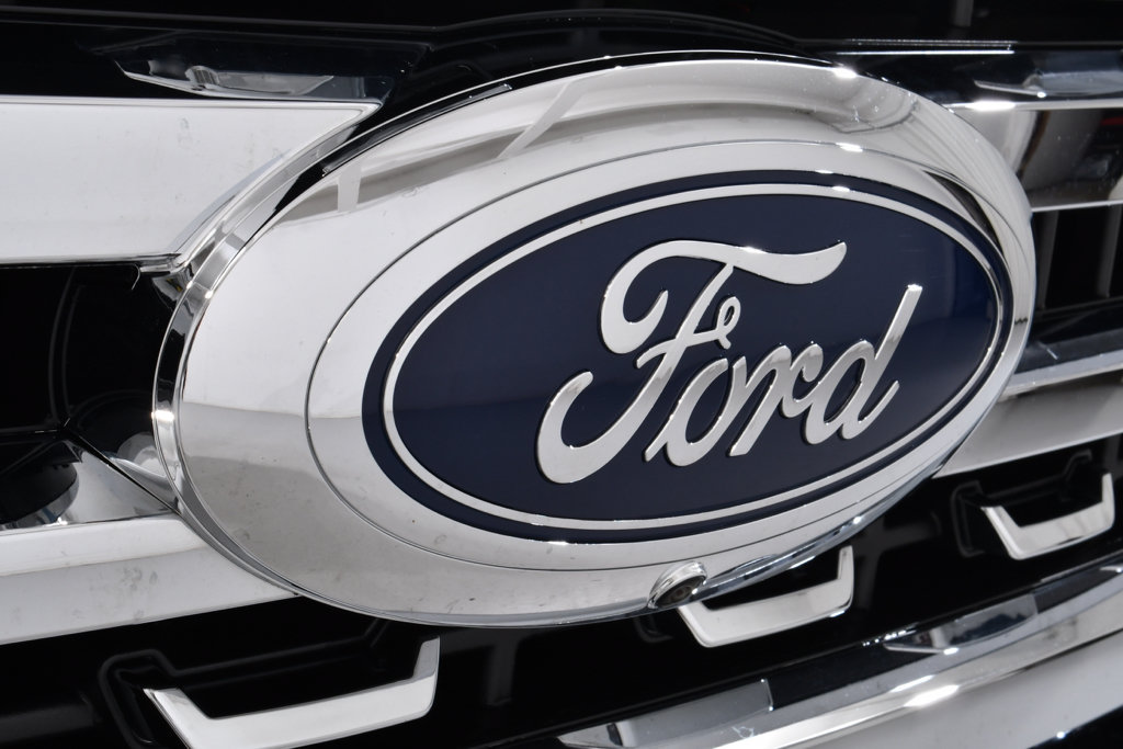 Used 2026 Ford F350 Lariat w/ Lariat Premium Package AWD/4WD image 20