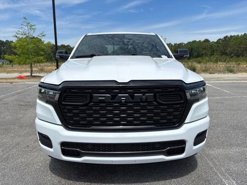 Used 2026 RAM 1500 4x4 Crew Cab image 18