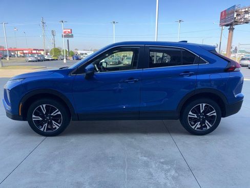 Used 2024 Mitsubishi Eclipse Cross SE image 1