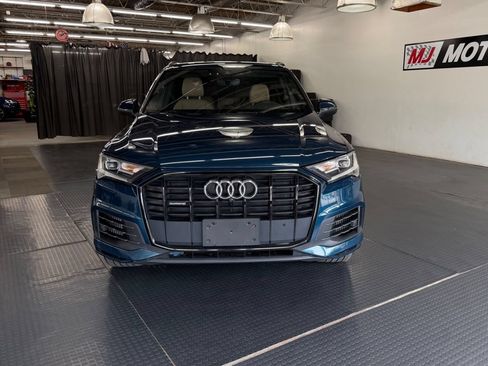 Used 2021 Audi Q7 3.0T Premium Plus AWD/4WD image 3