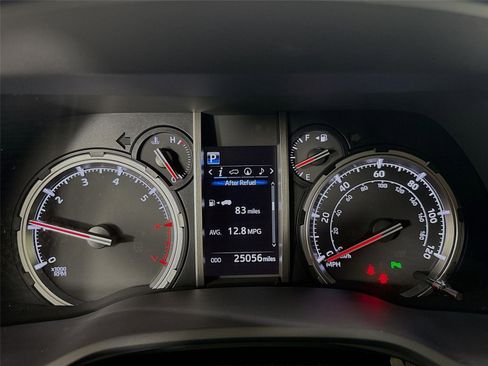 Used 2022 Toyota 4Runner Limited image 27