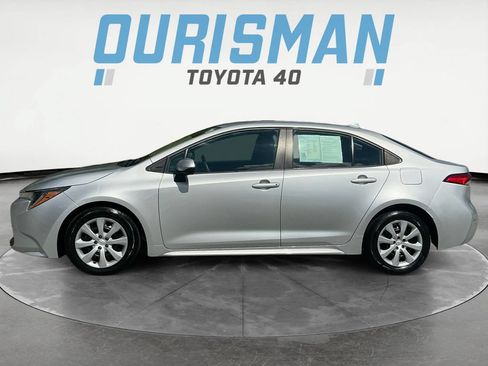 Used 2023 Toyota Corolla LE FWD image 4