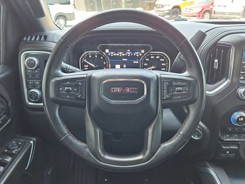 Used 2021 GMC Sierra 1500 AT4 w/ AT4 Value Package AWD/4WD image 15