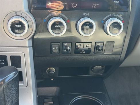 Used 2008 Toyota Sequoia SR5 image 25