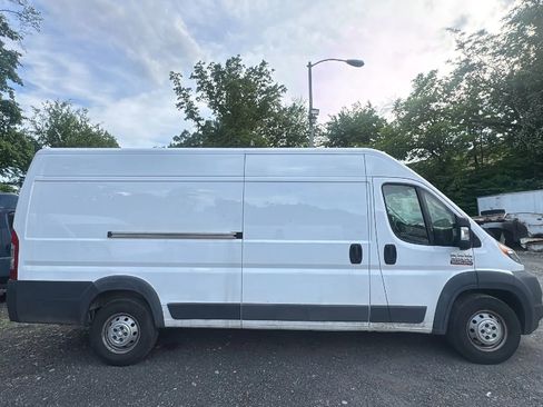 Used 2018 RAM ProMaster 3500 w/ Mopar Trailer Tow Group FWD image 4