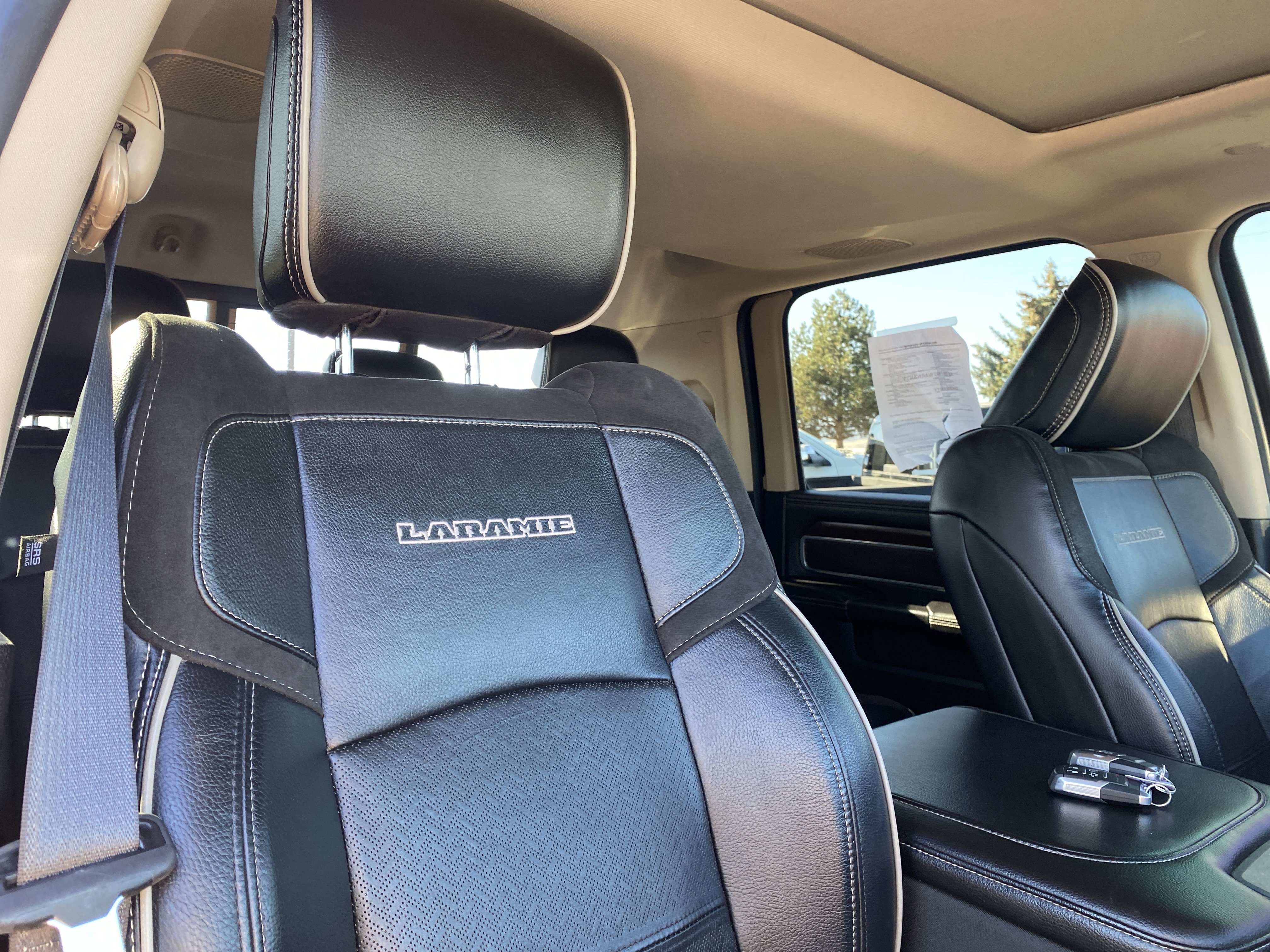 Used 2022 RAM 3500 Laramie AWD/4WD image 29