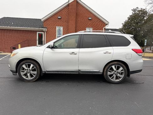 Used 2014 Nissan Pathfinder Platinum w/ Platinum Premium Package image 8