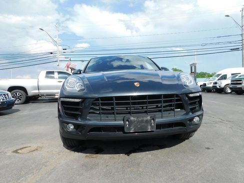 Used 2018 Porsche Macan AWD/4WD image 5