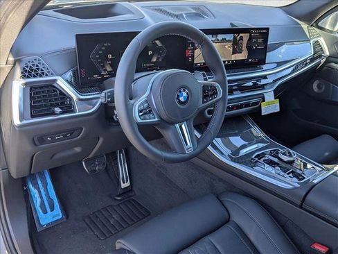 New 2026 BMW X5 M60i image 3
