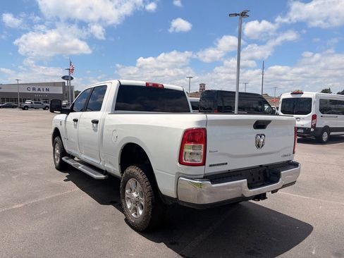 Used 2024 RAM 2500 Big Horn w/ Off Road Package AWD/4WD image 5