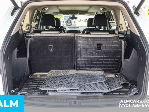 Used 2023 Volkswagen Atlas SEL Premium image 28