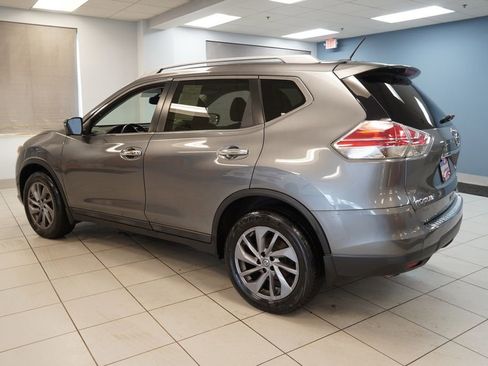 Used 2016 Nissan Rogue SL w/ SL Premium Package image 8