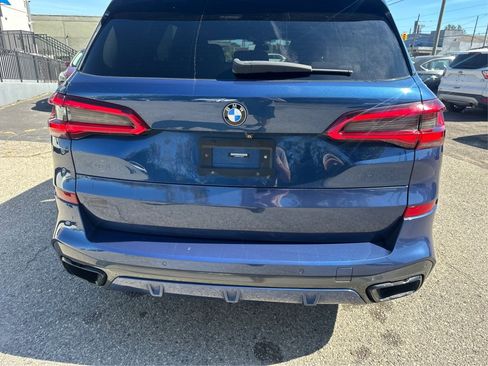 Used 2019 BMW X5 xDrive40i w/ M Sport Package image 19
