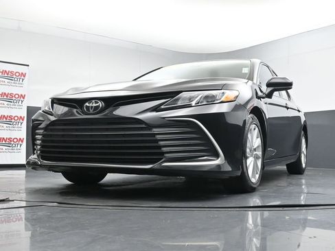 Used 2023 Toyota Camry LE FWD image 34