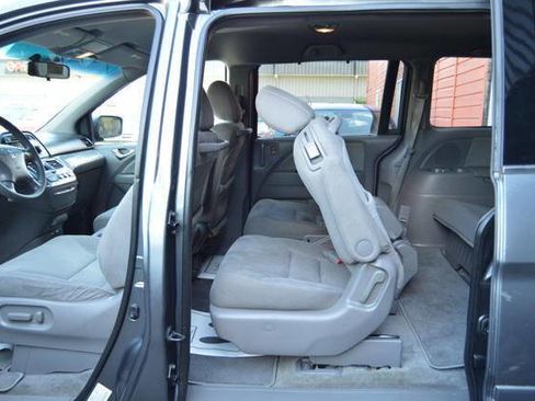 Used 2010 Honda Odyssey EX image 15