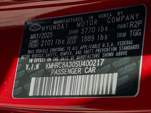 Used 2025 Hyundai Venue SEL FWD image 39