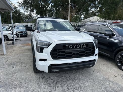Used 2025 Toyota Sequoia TRD Pro AWD/4WD image 6